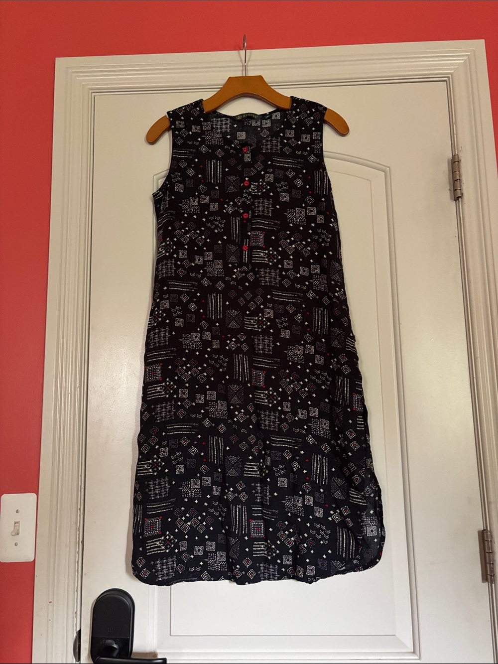 AVAASA Sleeveless Navy Patterned Shift Dress . Red Buttons.- Women’s Medium